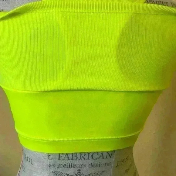 BCBGMaxAzria Neon Yellow Tie Front “Ballerina” Top With Sports Bra Medium EUC! - Picture 10 of 11